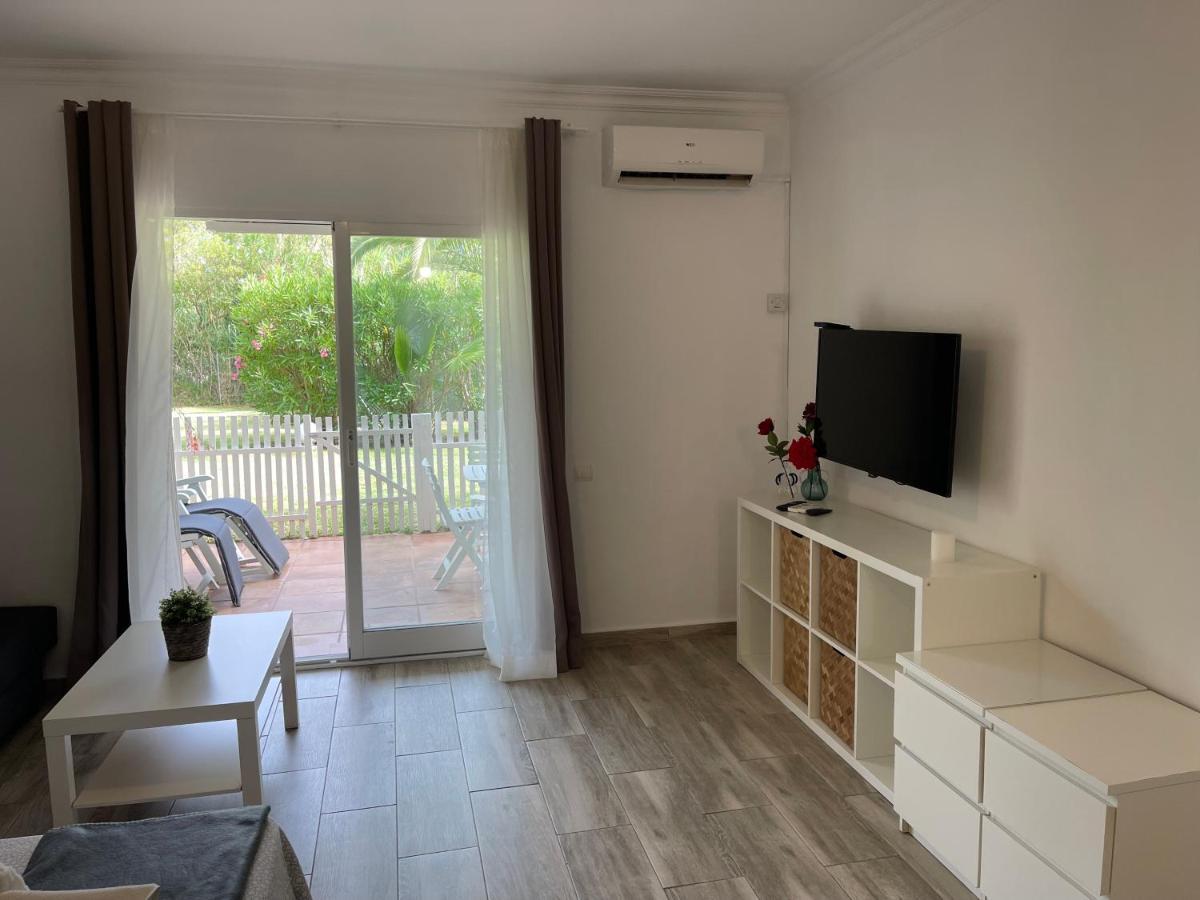 Puerto Banus Apartment Near Beachfront, Sunny Terrace, Pool, Tennis Court, Parking And Movies Projector Marbella Exteriör bild