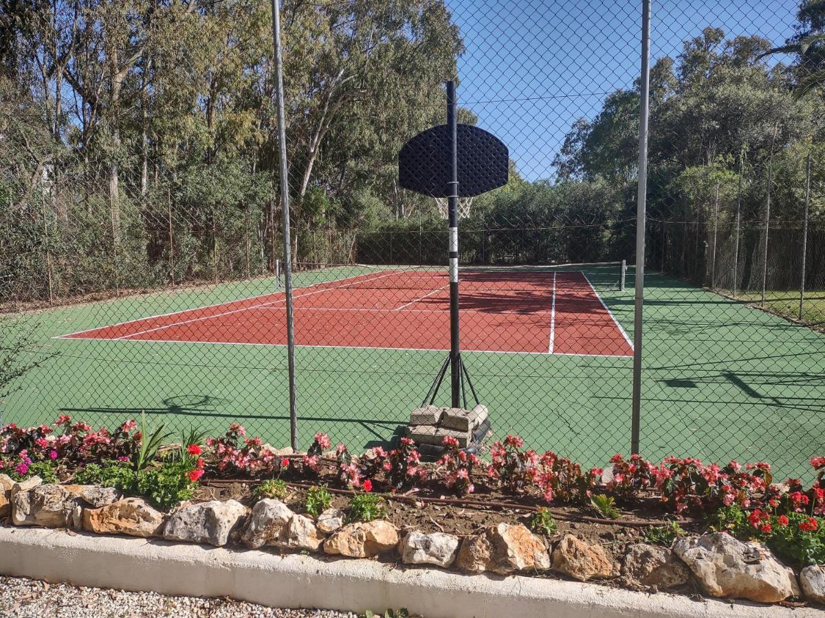 Puerto Banus Apartment Near Beachfront, Sunny Terrace, Pool, Tennis Court, Parking And Movies Projector Marbella Exteriör bild